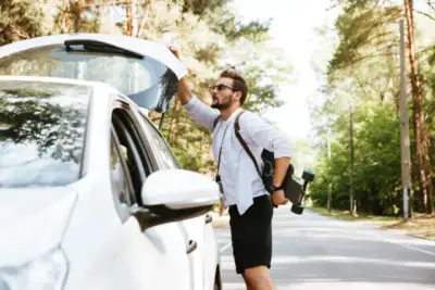 Erklärung des Auto-Abos mit Definition, Vorteilen und Unterschieden zu Leasing und Kauf.