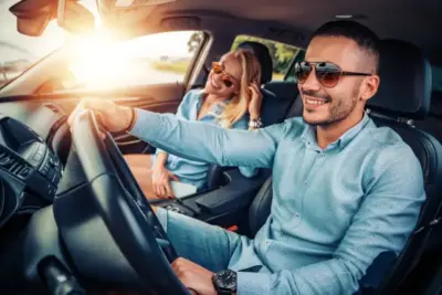 Versicherungspakete im Auto-Abo auf Autoabos.de für sorgenfreies Fahren.