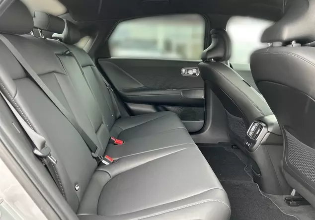 Angebotsdetails Hyundai IONIQ 6 TECHNIQ Silver/Grey