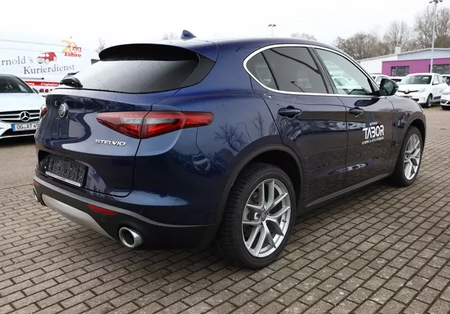 Angebotsdetails Alfa Romeo Stelvio Blau