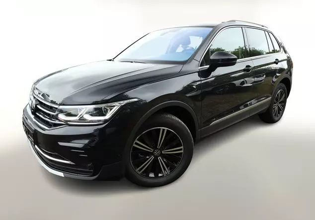 Angebotsdetails Volkswagen Tiguan TDI 150 4M Elegance I Schwarz