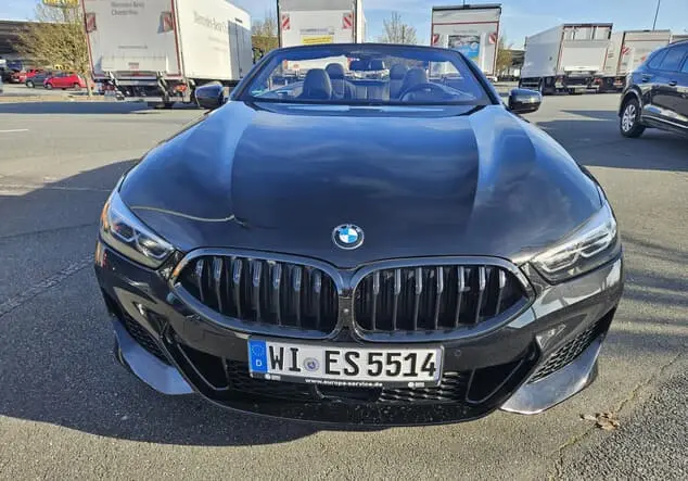 Angebotsdetails BMW 8er Schwarz