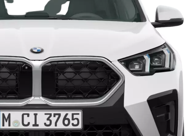 Angebotsdetails BMW X2 sDrive20i M Sport Steptronic DCT Alpinweiß Uni