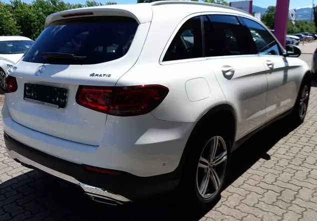 Angebotsdetails Mercedes-Benz GLC 200 d 4M Business KomfP ParkP Weiß