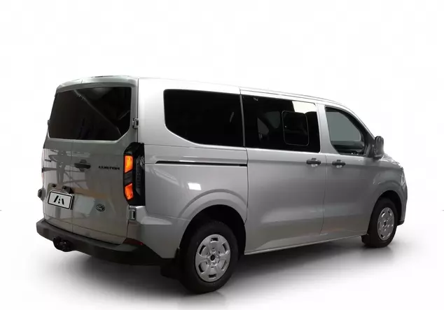 Angebotsdetails Ford Transit Kombi Custom Trend Silver/Grey