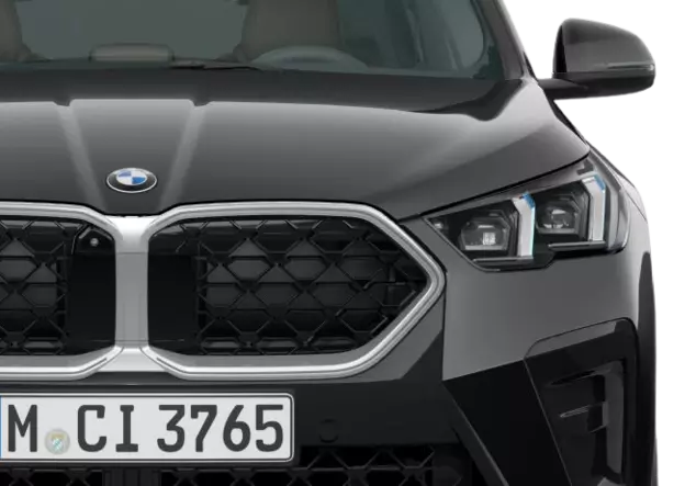 Angebotsdetails BMW X2 sDrive20i M Sport Steptronic DCT Black Sapphire metallic