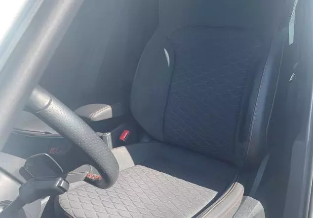 Angebotsdetails Seat Tarraco Oryx weiss perlmutteffekt