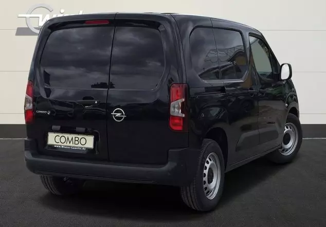 Angebotsdetails Opel Combo-Electric Karbon Schwarz