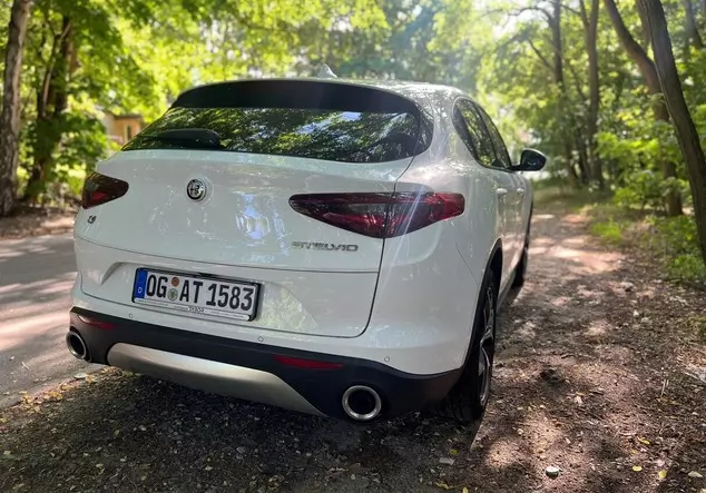 Angebotsdetails Alfa Romeo Stelvio Weiß