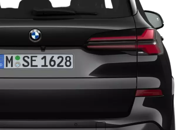 Angebotsdetails BMW X5 xDrive40d Black Sapphire metallic