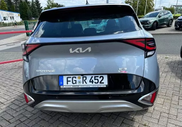 Angebotsdetails Kia Sportage Silber (Lunarsilber Metallic)