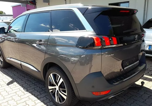 Angebotsdetails Peugeot 5008 Grau