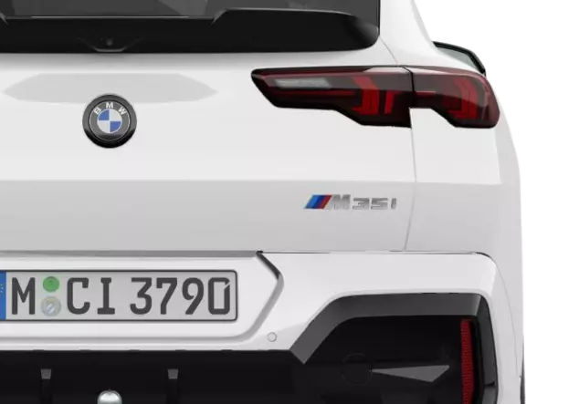 Angebotsdetails BMW X2 M35i xDrive Automatik mit Schaltwippen Alpinweiß Uni