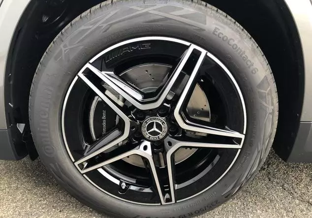 Angebotsdetails Mercedes-Benz GLA Metalliclack mountaingrau