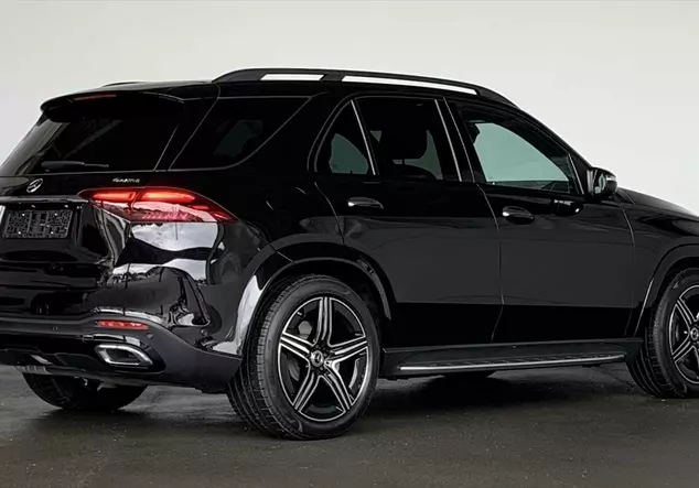 Angebotsdetails Mercedes-Benz GLE obsidianschwarz (metallic)