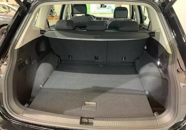 Angebotsdetails VW Tiguan Allspace 2.0 TDI 4Motion Elegance Black