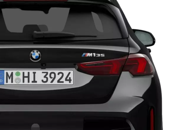 Angebotsdetails BMW 1er M135i xDrive A Black Sapphire metallic