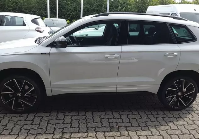 Angebotsdetails Skoda Karoq Weiß