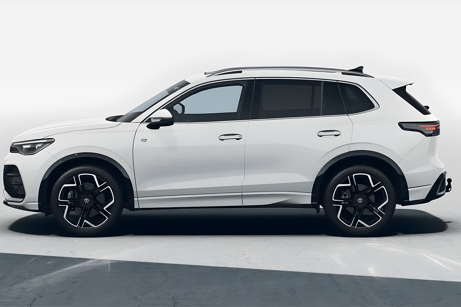 Angebotsdetails Volkswagen Tiguan Oryxweiß Perlmutteffekt