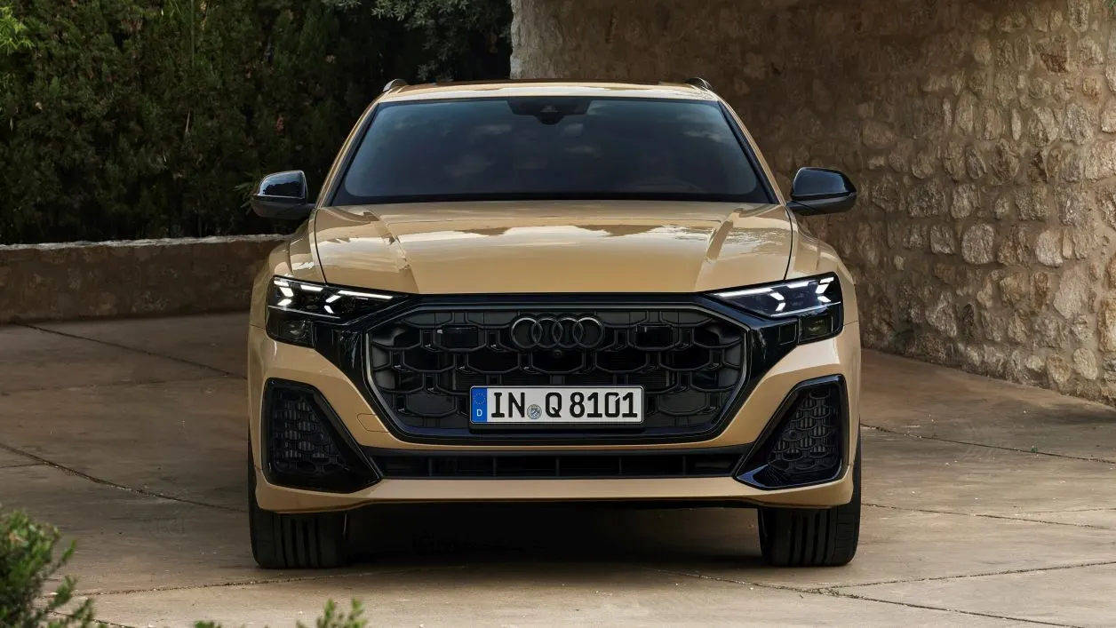 Angebotsdetails Audi Q8 auf Anfrage