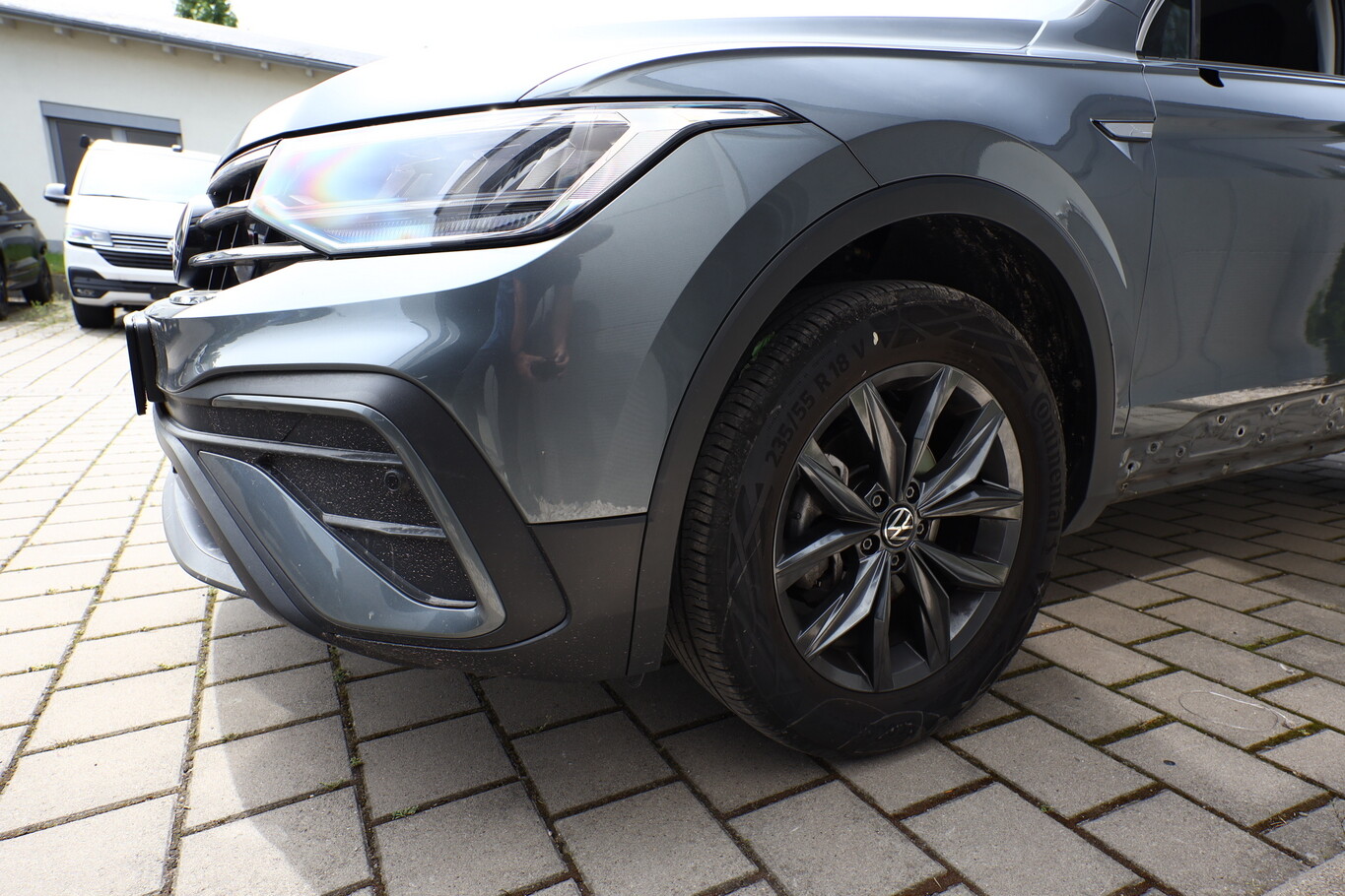 Angebotsdetails Volkswagen Tiguan Allspace Grau