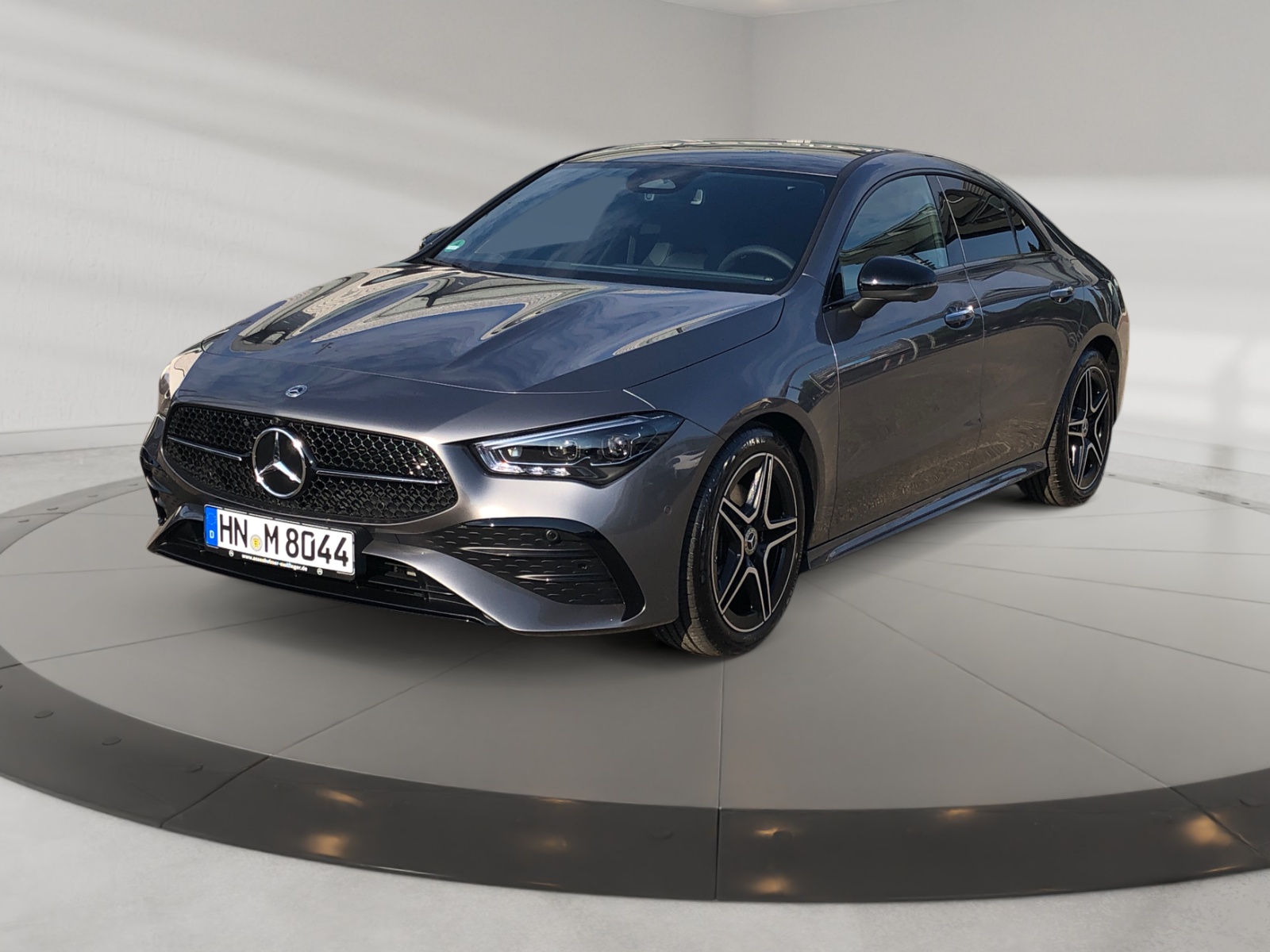 Angebotsdetails Mercedes-Benz CLA Graulack mountaingrau